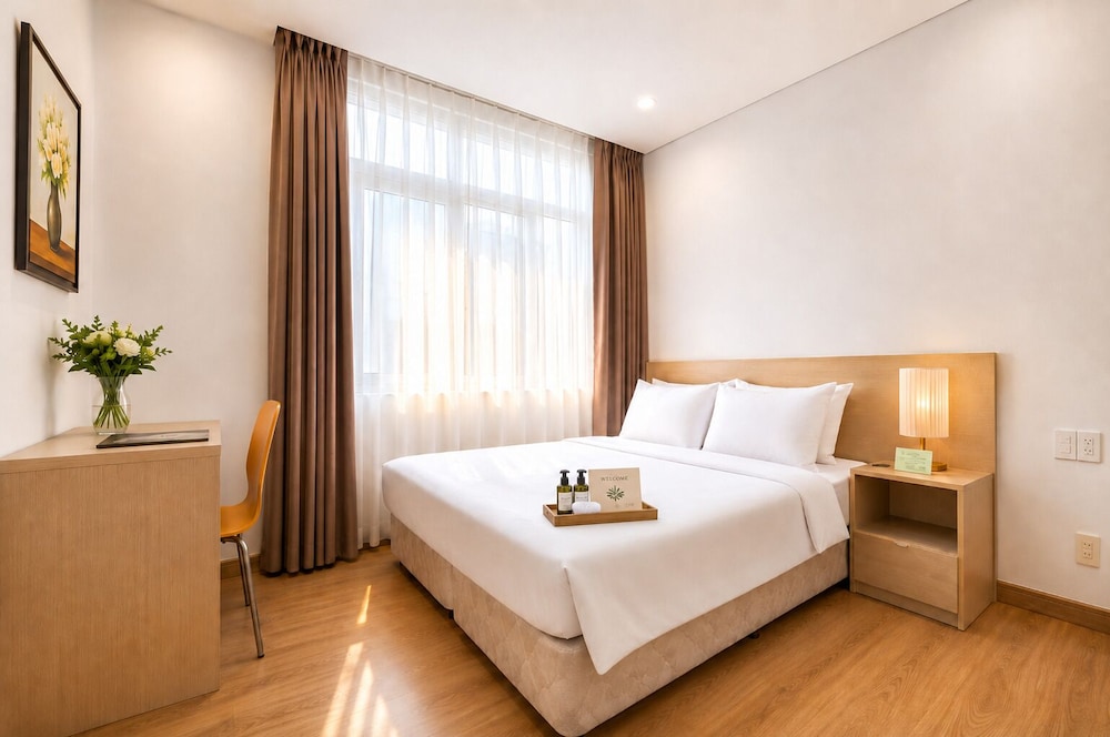 غرفة ديلوكس بسرير مزدوج، G8 Center Hotel Saigon 4/10