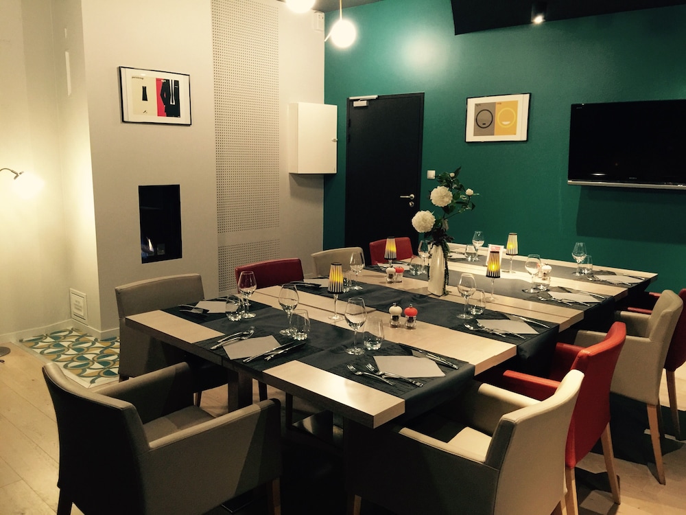 Hotel the Originals Le Treport La Villa Marine 63/68