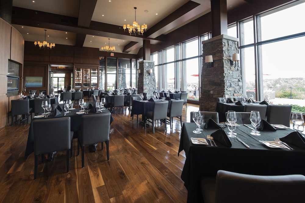 Muskoka Bay Resort 28/48