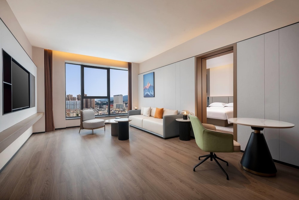 Days Hotel by Wyndham Kunming Yiliang 34/38