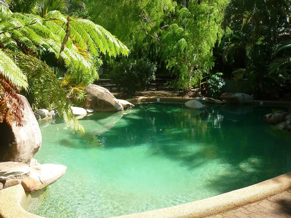 Ferntree Rainforest Lodge 36/46