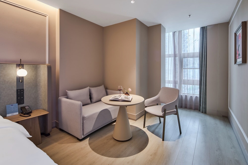 Mercure Hangzhou West Lake Fengqi Road 33/50