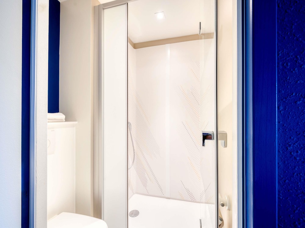 Ibis Budget Versailles Trappes 41/41