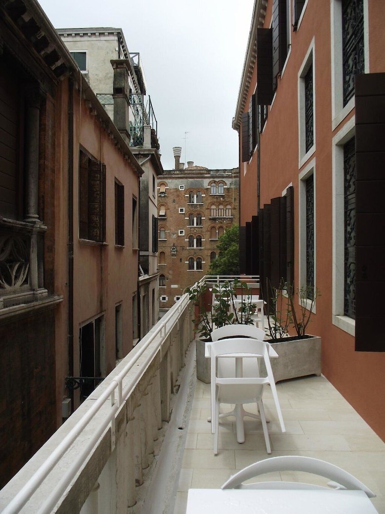 Palazzo Barocci Venezia in VENICE