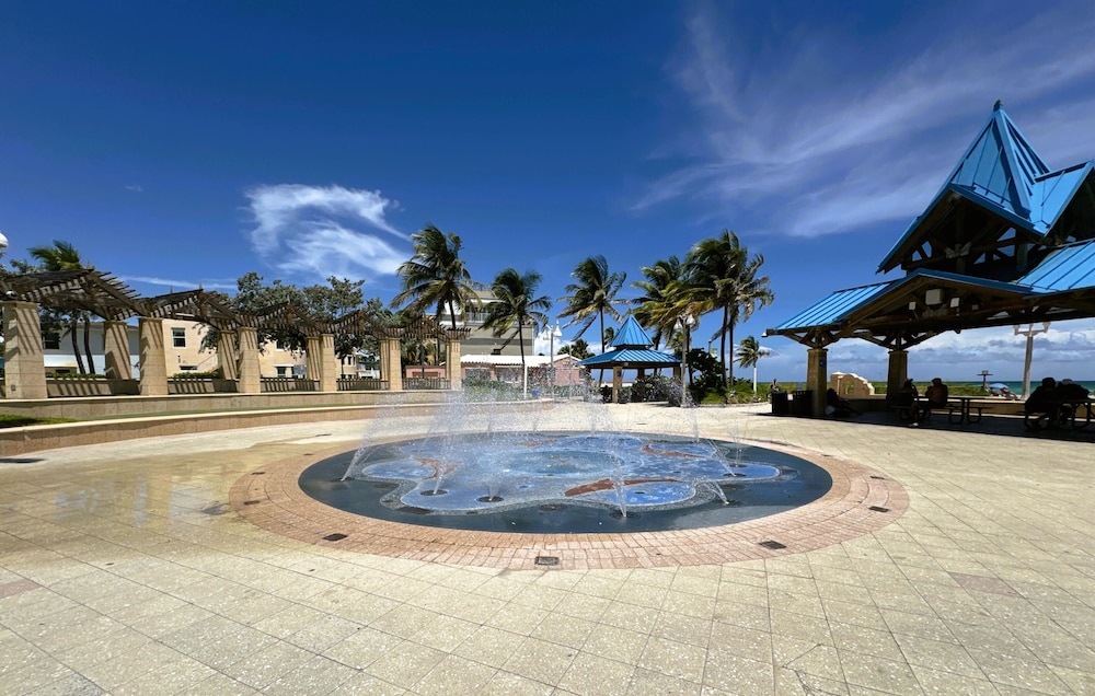 Villa Europa Hotel 44/50