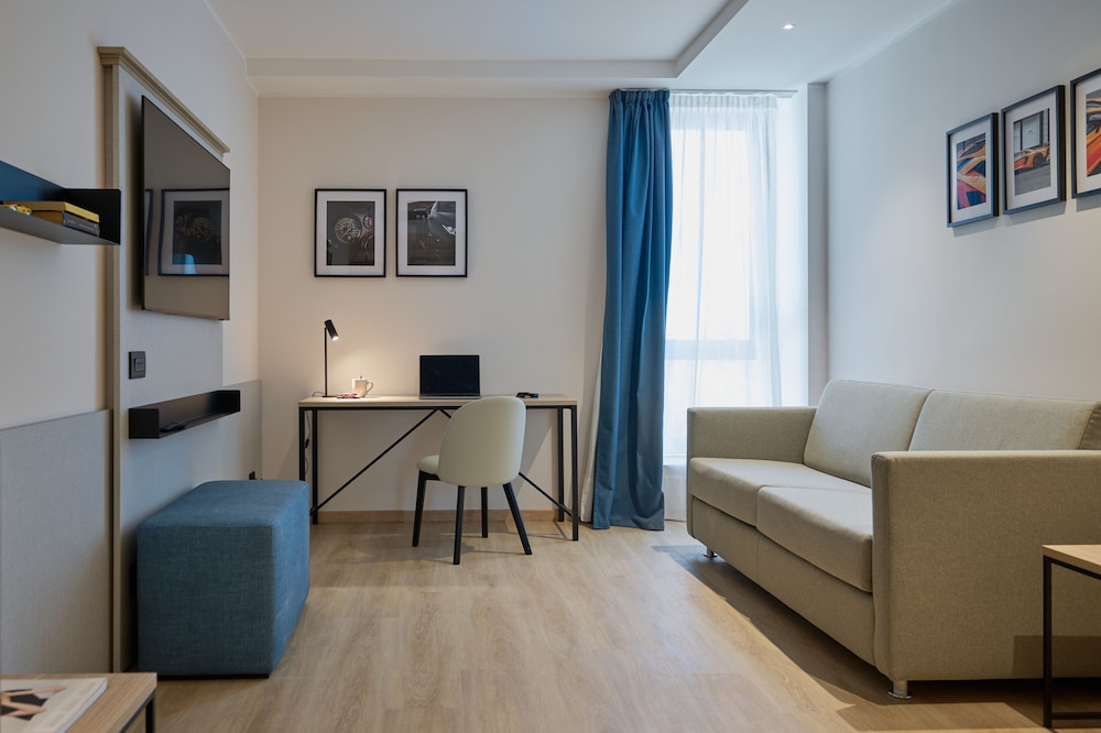 STANDARD HOTEL RAFFAELLO 16/25