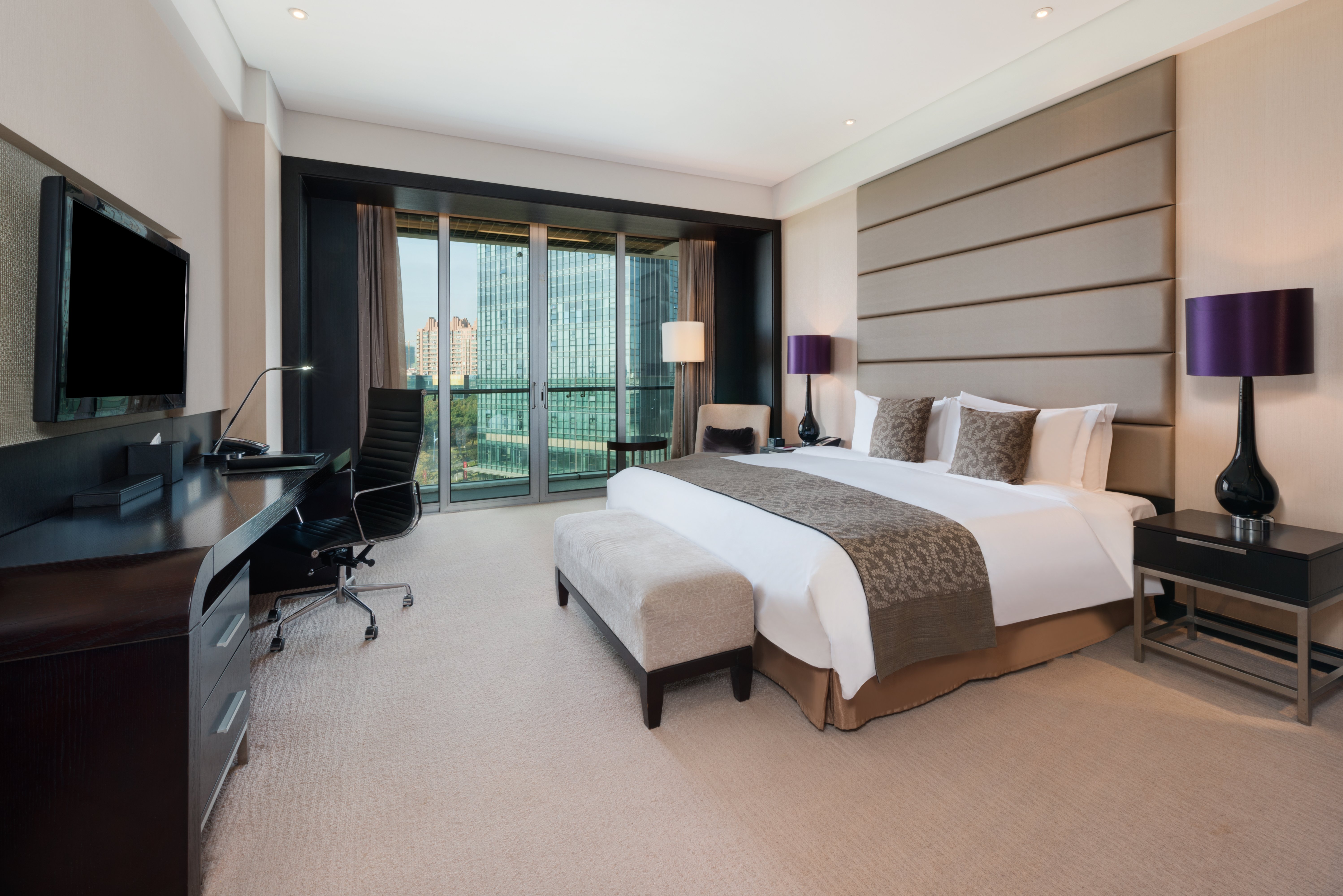 Crowne Plaza Shanghai Xiayang Lake 15/50