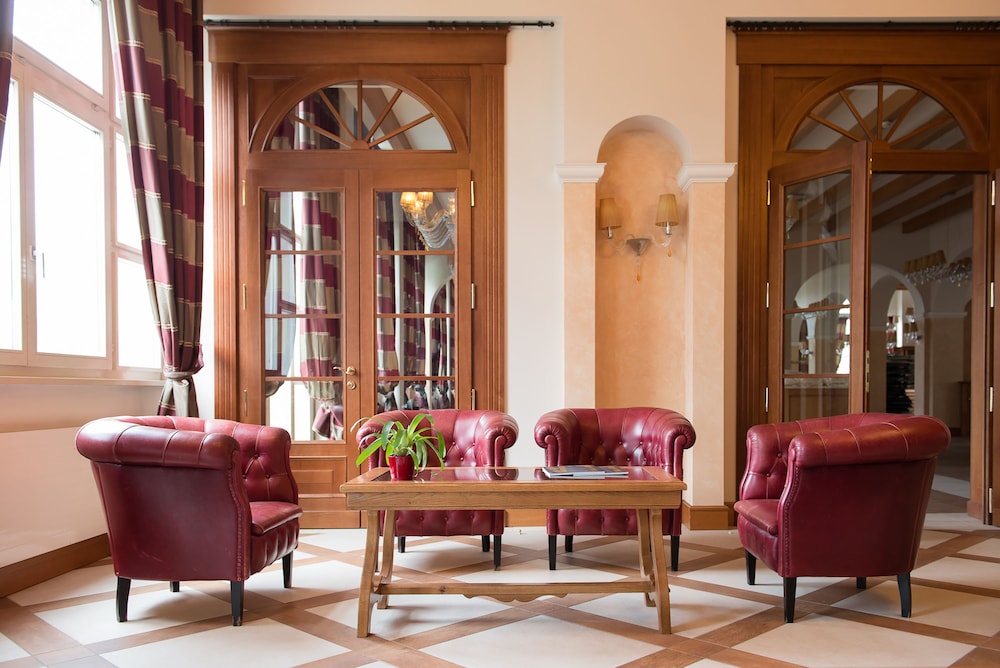 Hotel Schloss Pontresina Family & Spa 32/50