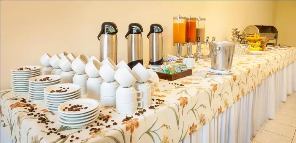Hotel Euro Suite Recife Boa Viagem By Nacional Inn photo2