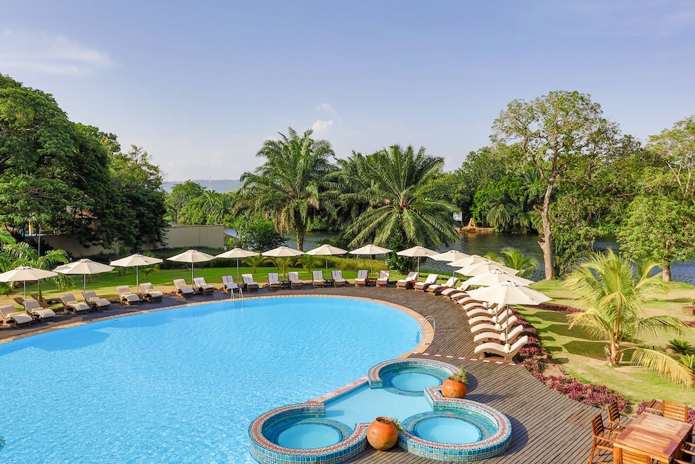 The Royal Senchi Resort/Hotel 43/50