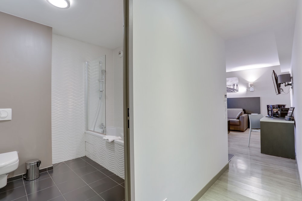 All Suites Appart Hôtel Orly Rungis 7/55