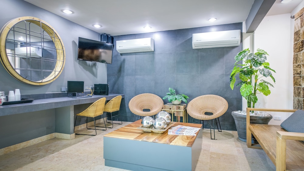 Home Suites Rotarismo 35/56