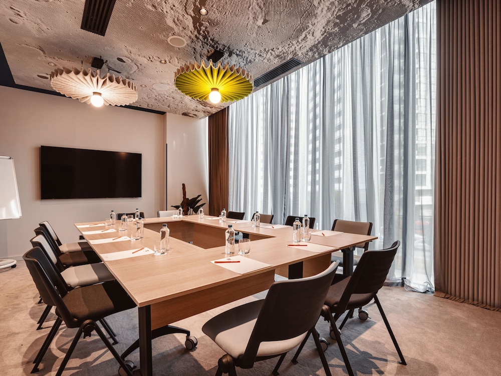 Ibis Tbilisi City 57/68