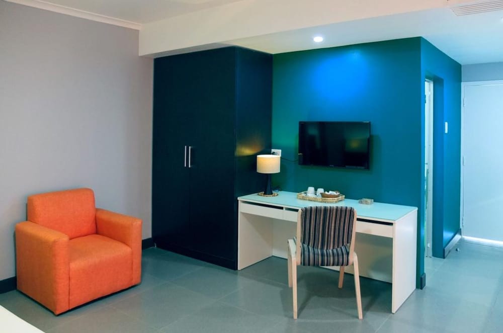 Southern Cross Hotel Fiji 36/57
