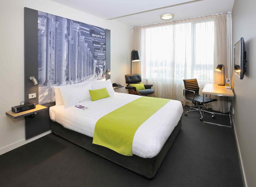 Mercure Melbourne Therry Street 11/42