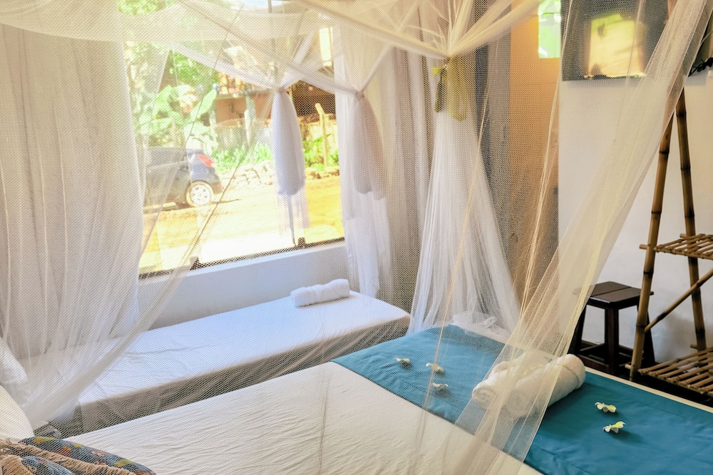 Bali Suites Itamambuca 19/48