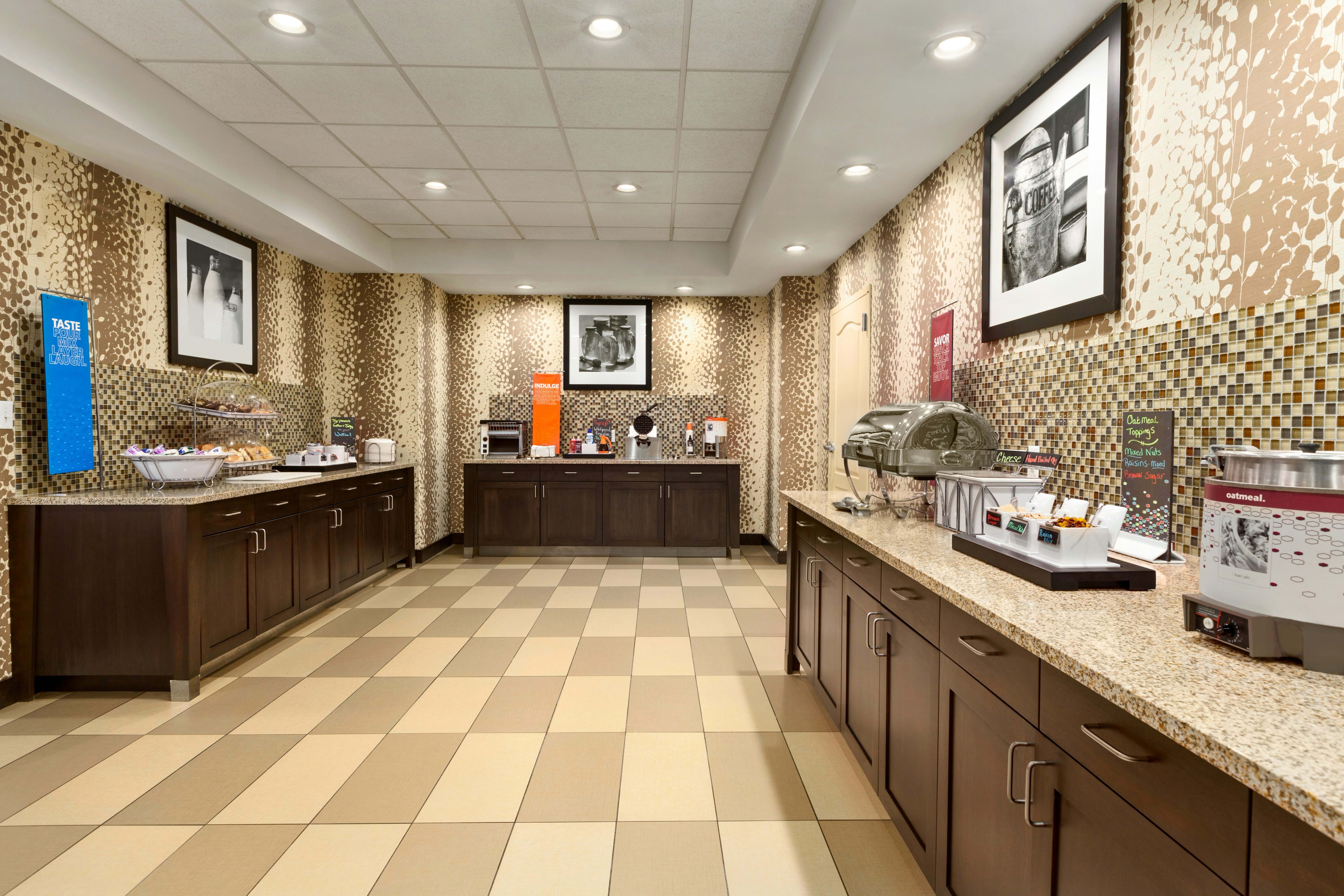 Hampton Inn Dover 13/55