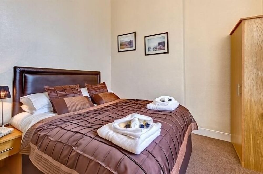 The Babbacombe Hotel 7/45