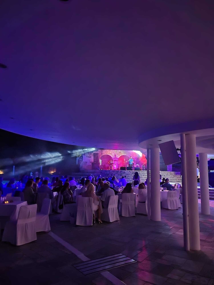 Paradise Resort Evia - A Member of Radisson Individuals 24/42