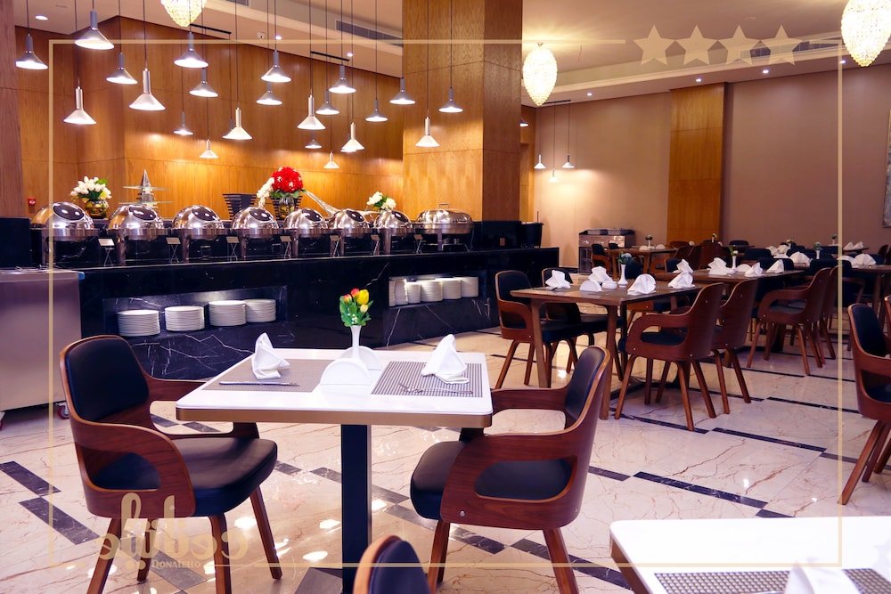 فندق دوناتيلو(Donatello Hotel) 39/52