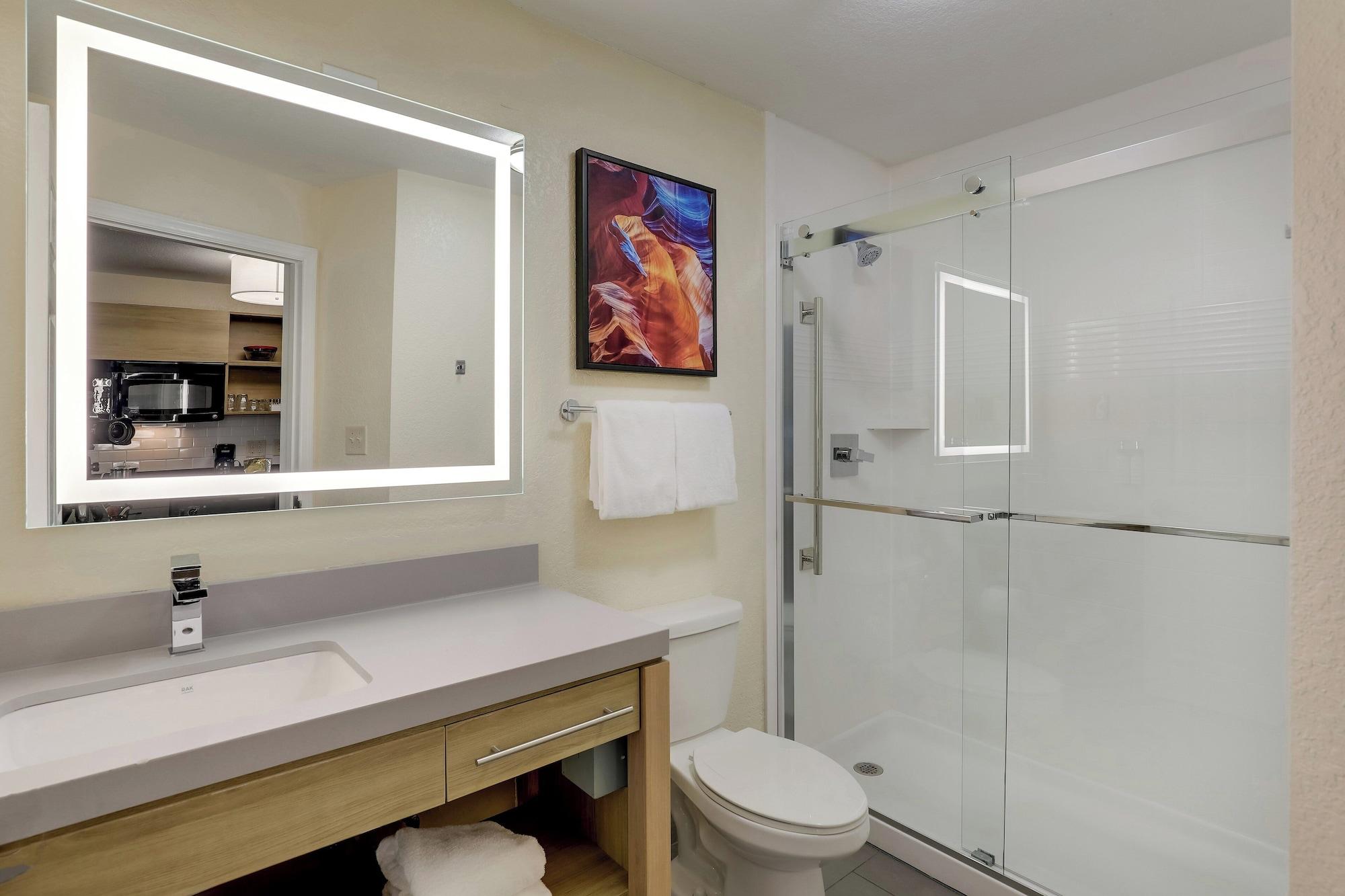 جناح بغرفة نوم واحدة، Candlewood Suites Lexington 3/4