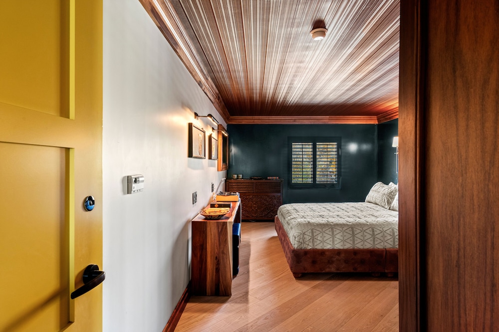 Wolfes Hotel Moab 6/42