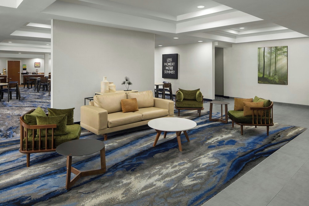 Fairfield Inn & Suites South Boston 44/68