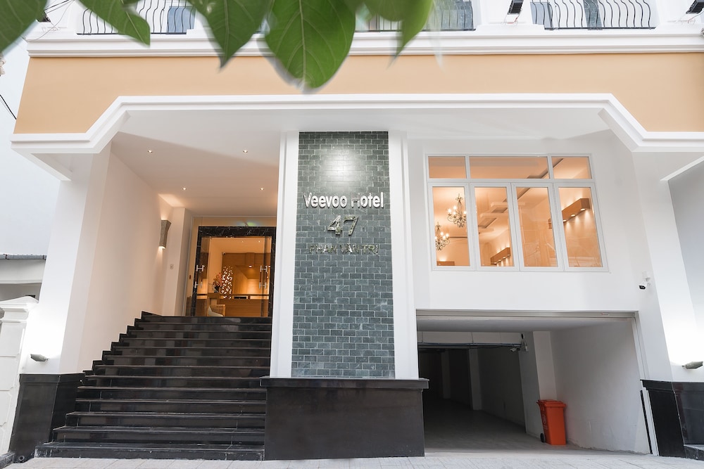 Veevoo Hotel 5/34