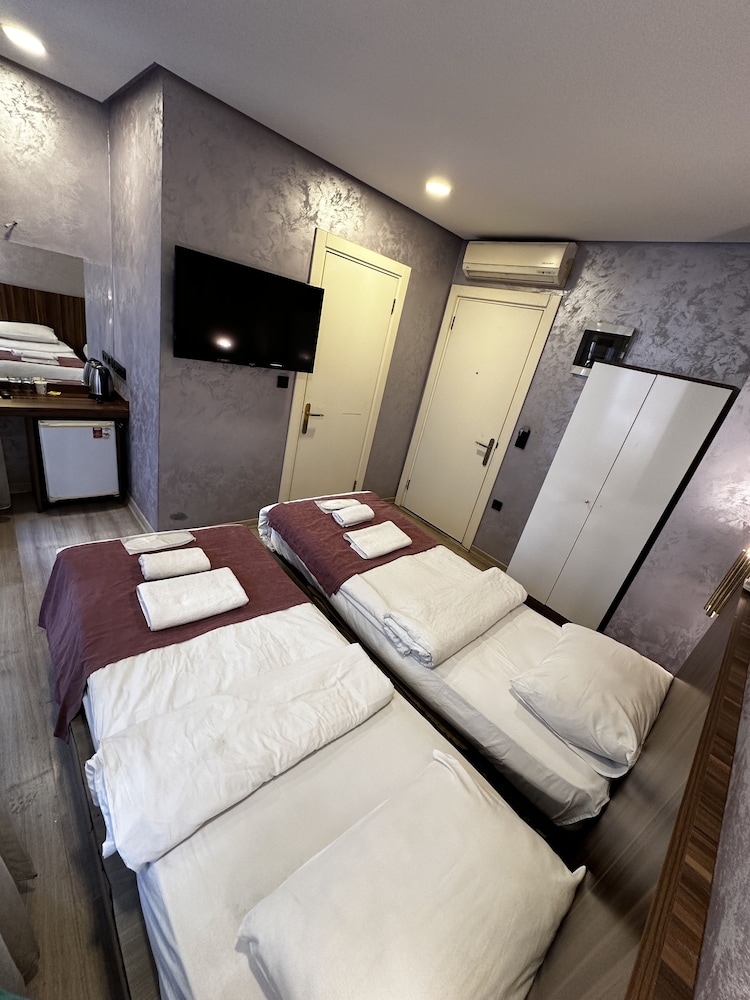 Montena Suite - Adults Only 14/50