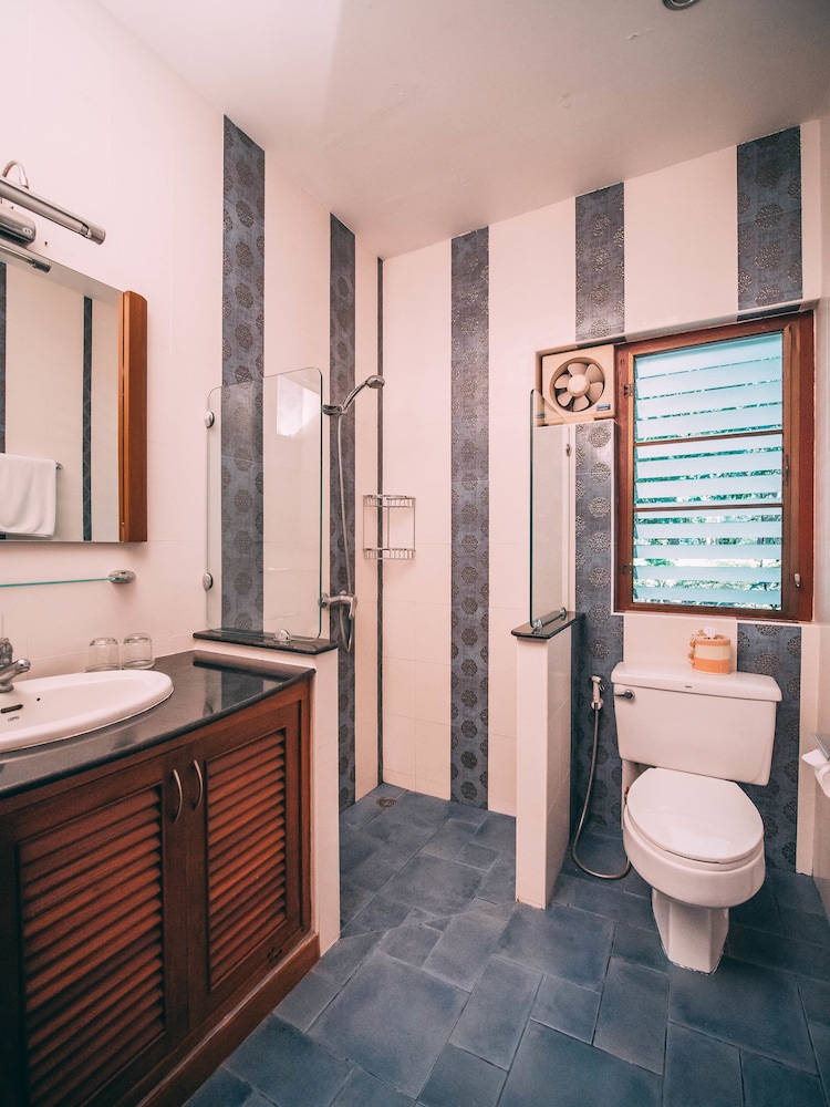 Tao Garden Health Spa Resort 64/68