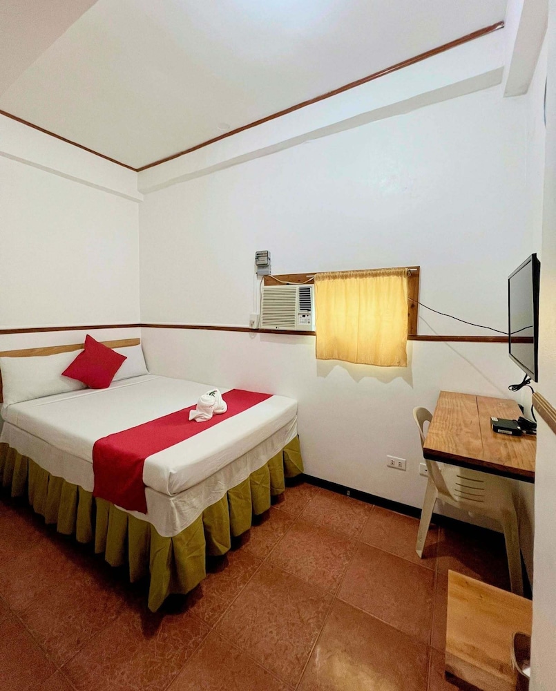 Axis Pension Hotel 18/50