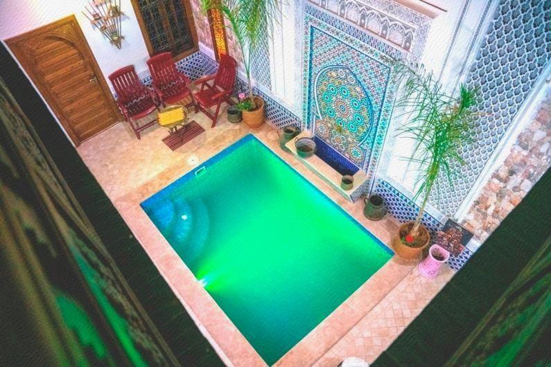 Riad Nouhal 27/38