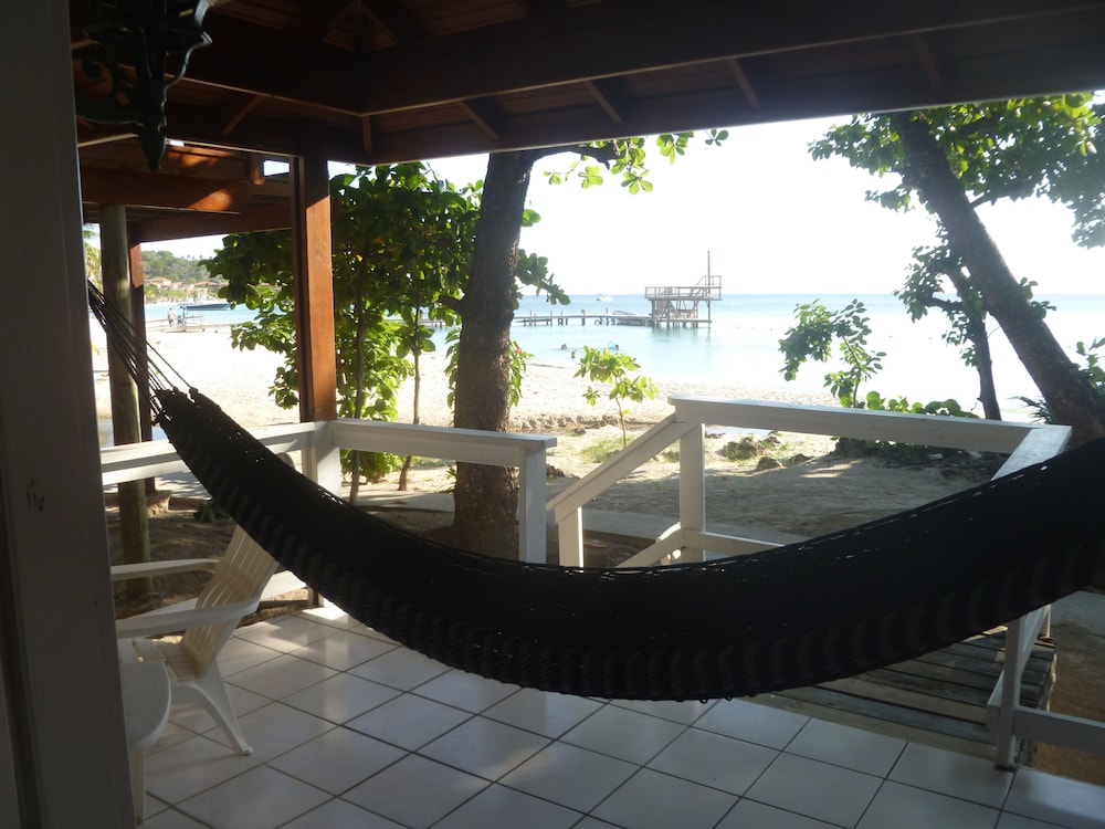 Foster's West Bay Resort 59/69