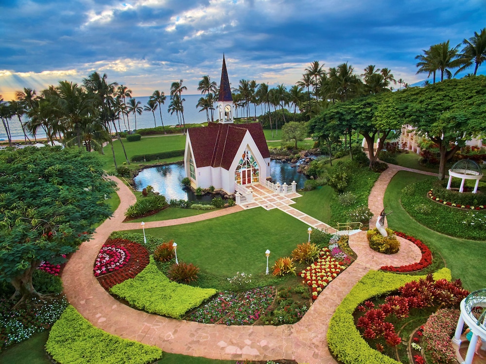 HO'OLEI AT GRAND WAILEA 6/50