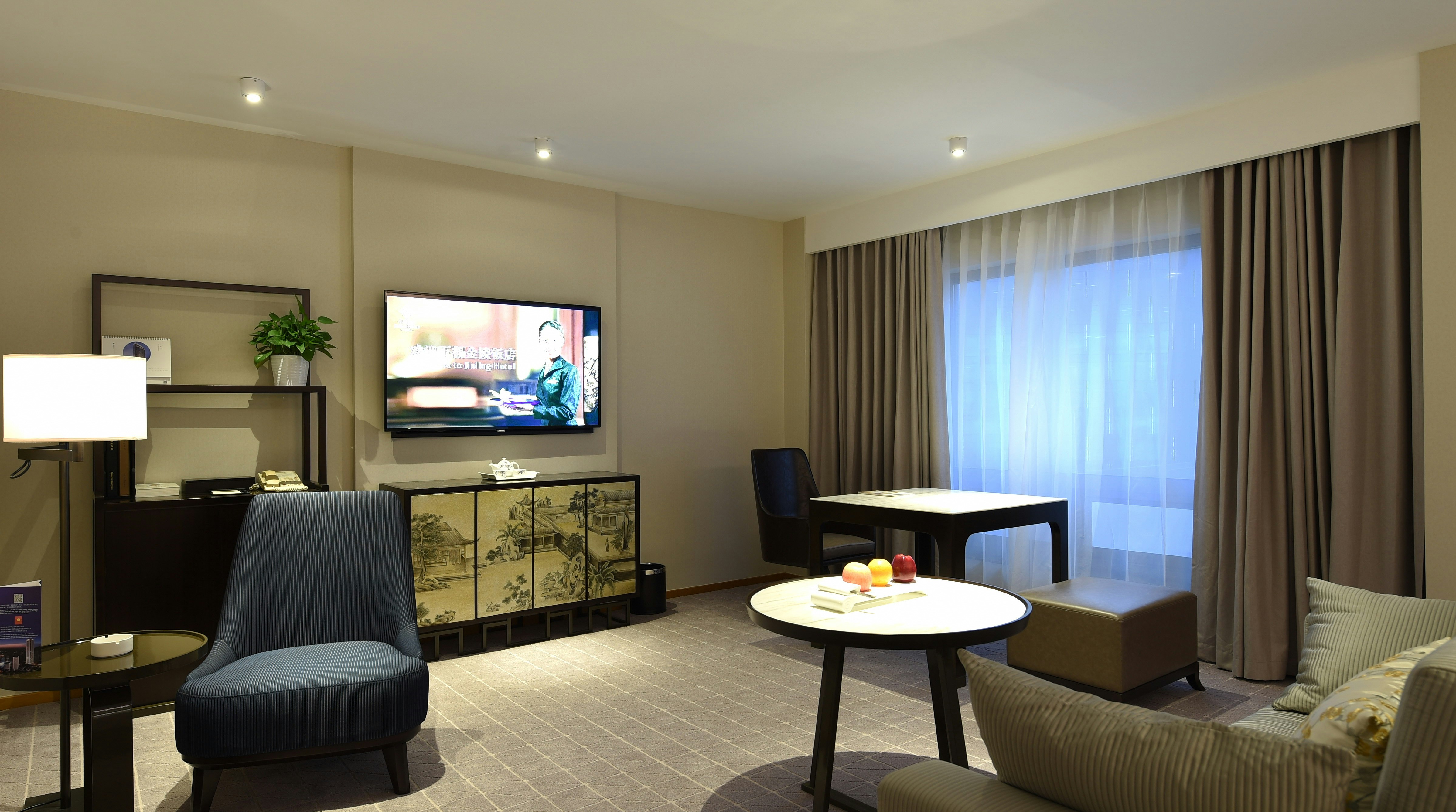 Jinling Hotel 43/52