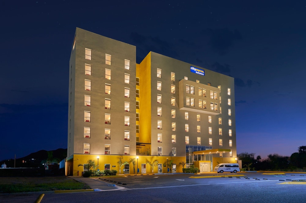 City Express by Marriott Guaymas 2/58