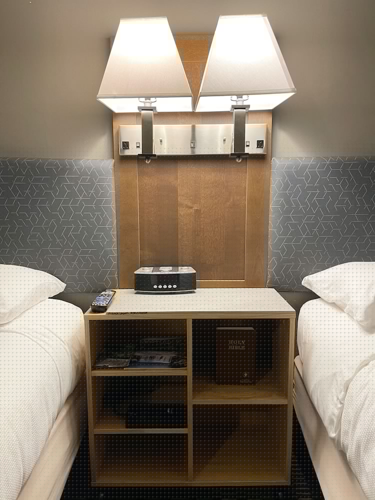 Regency Inn 34/72