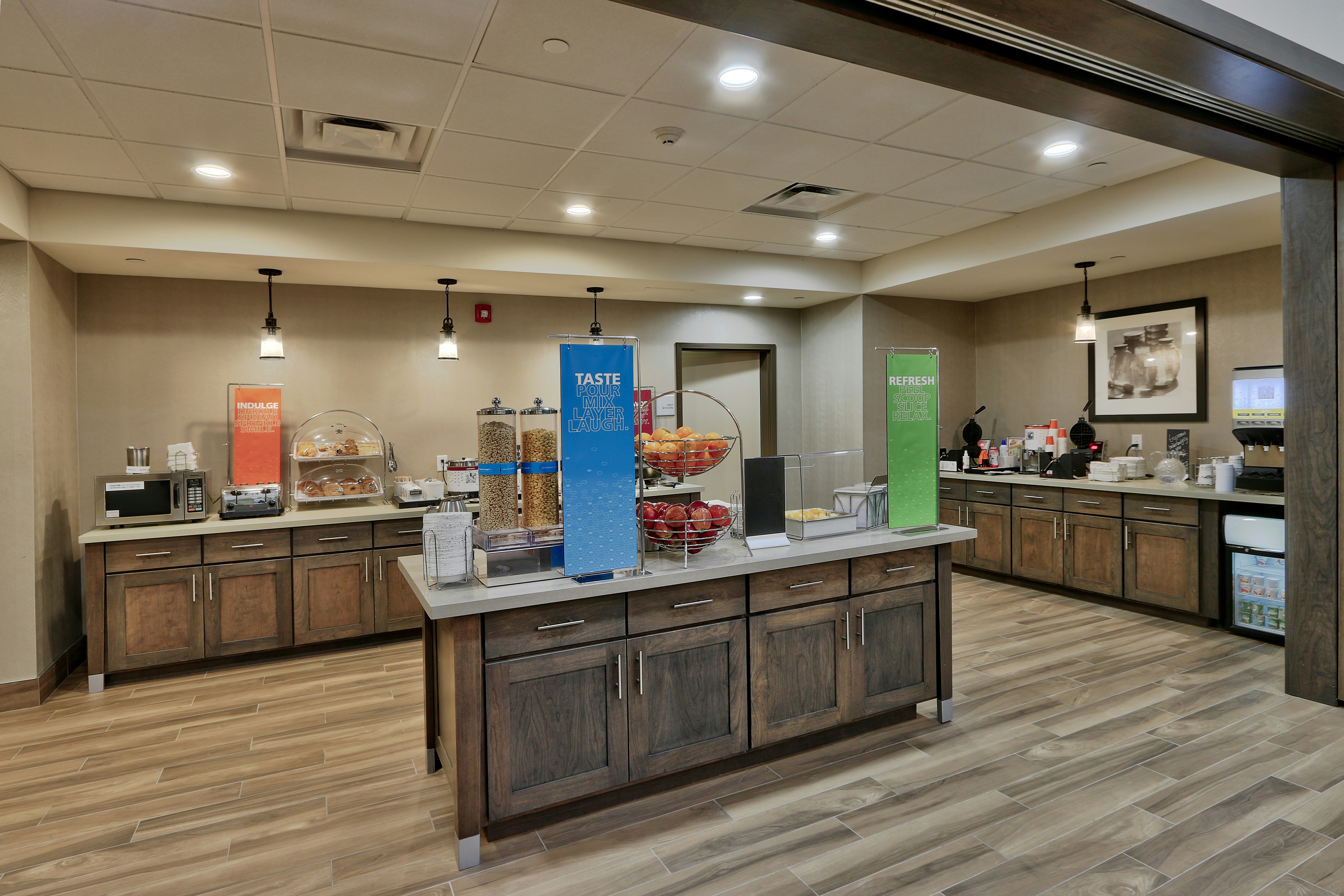 Hampton Inn and Suites Artesia 6/46