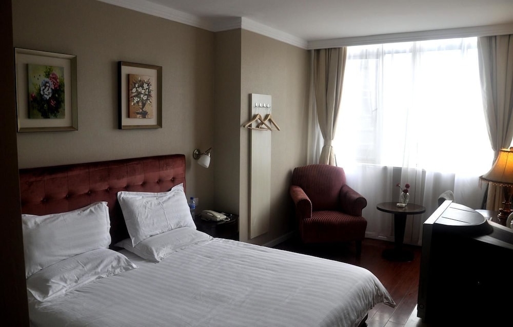 Atour Hotel (Shanghai Hongqiao National Exhibition Center, Beixinjing Metro Station) 13/50