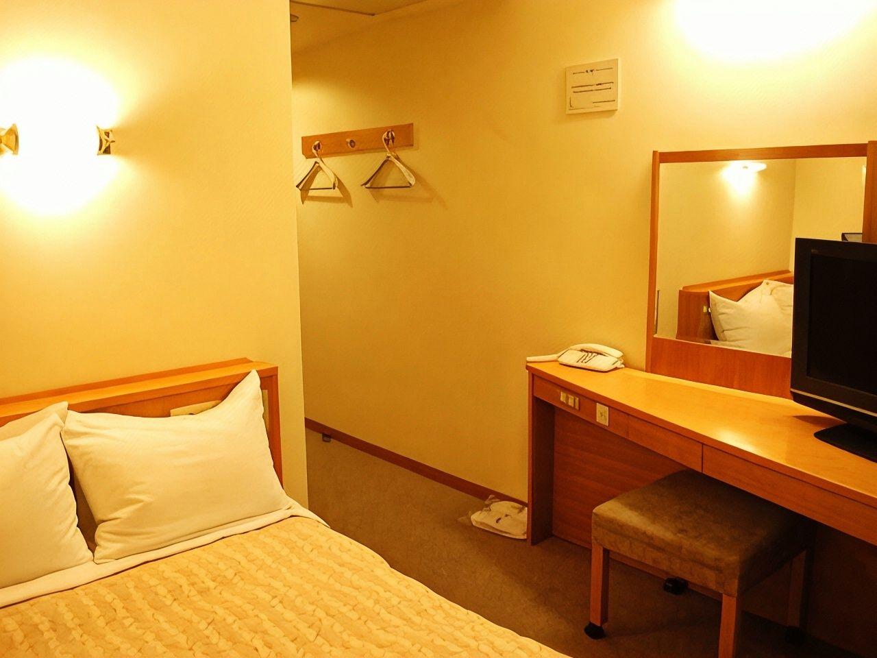 Hotel Crest Dio 11/14