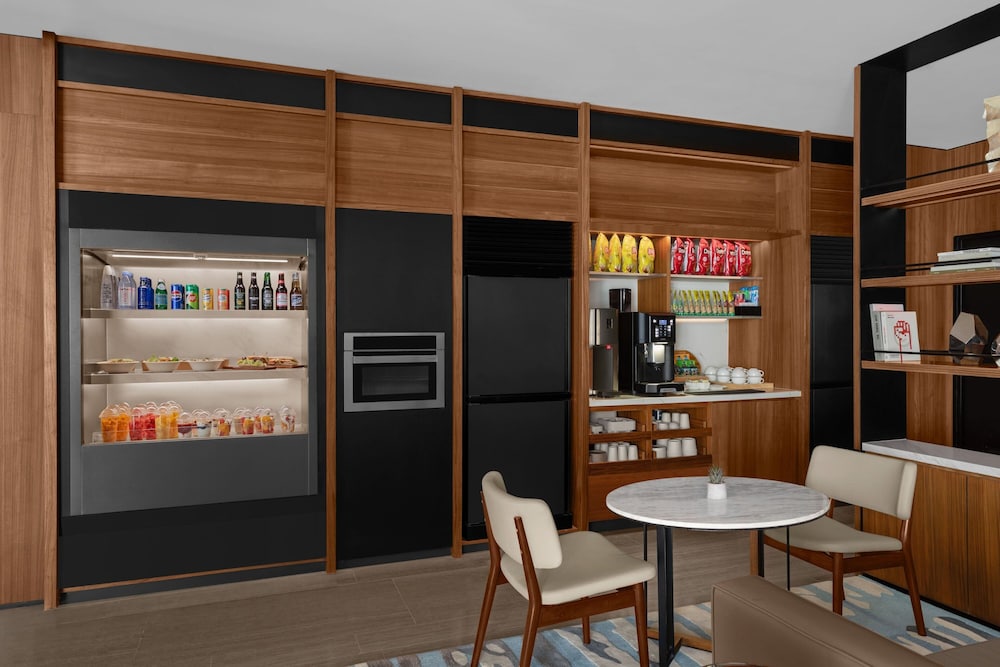 Fairfield by Marriott Cebu Mandaue City 14/22
