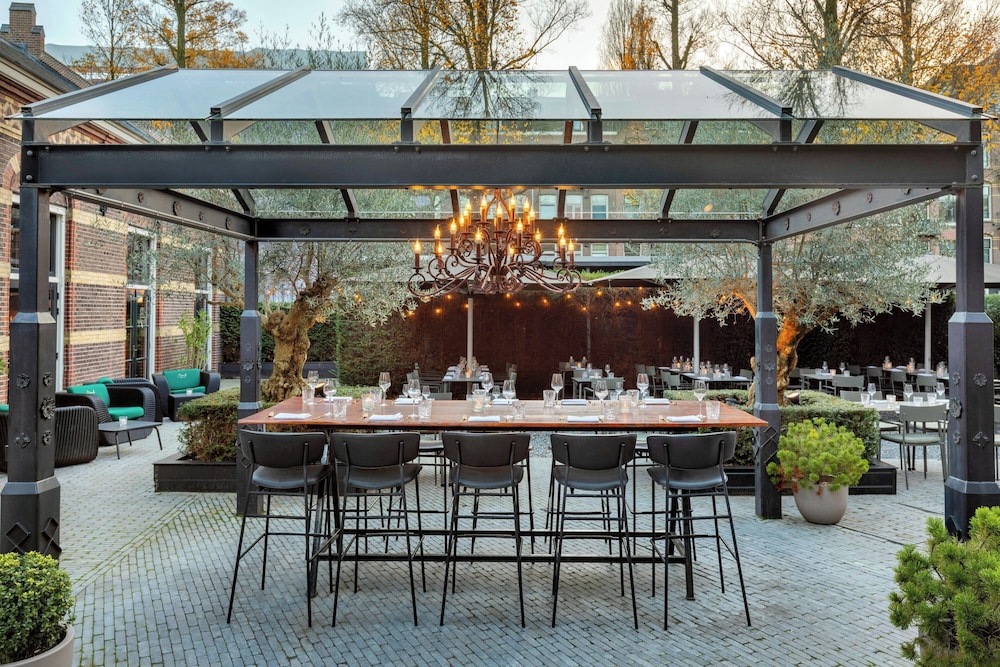 The College Hotel Amsterdam, Autograph Collection 66/90