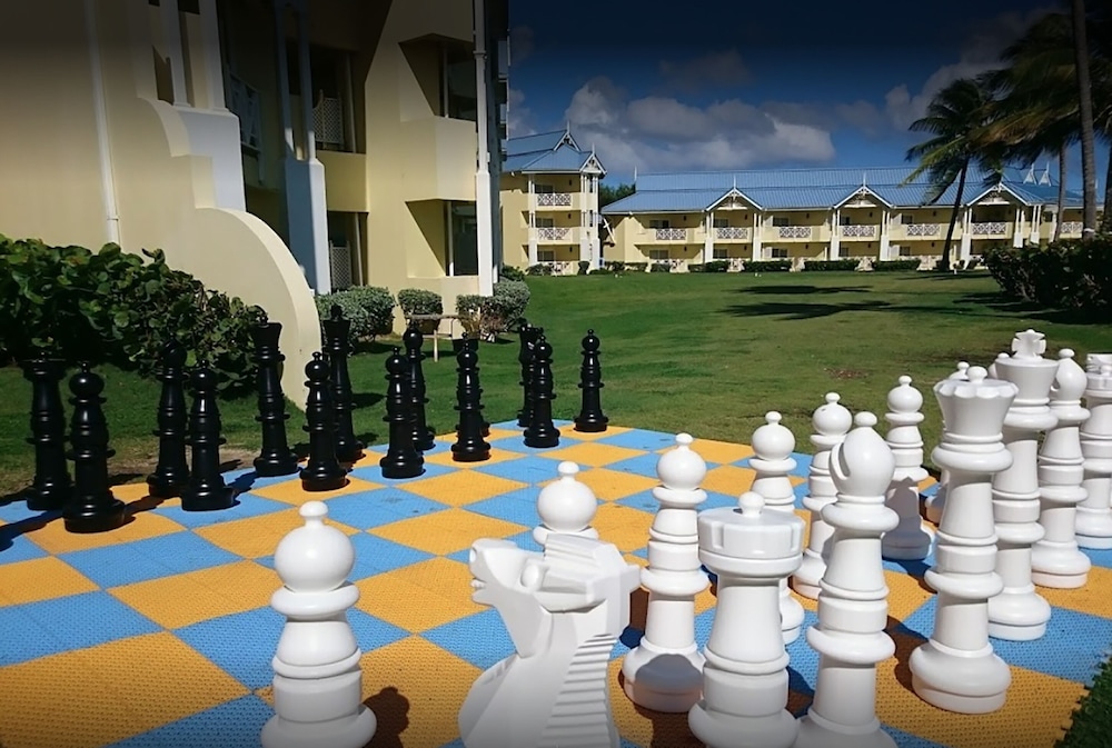 Magdalena Grand Beach Resort 34/52