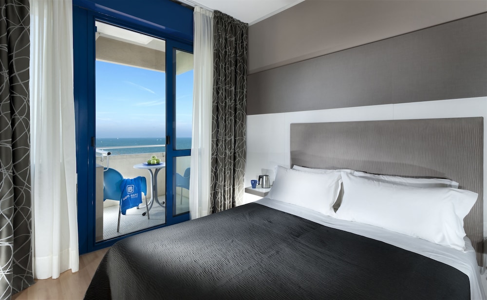 Hotel Baltic Riccione 27/68