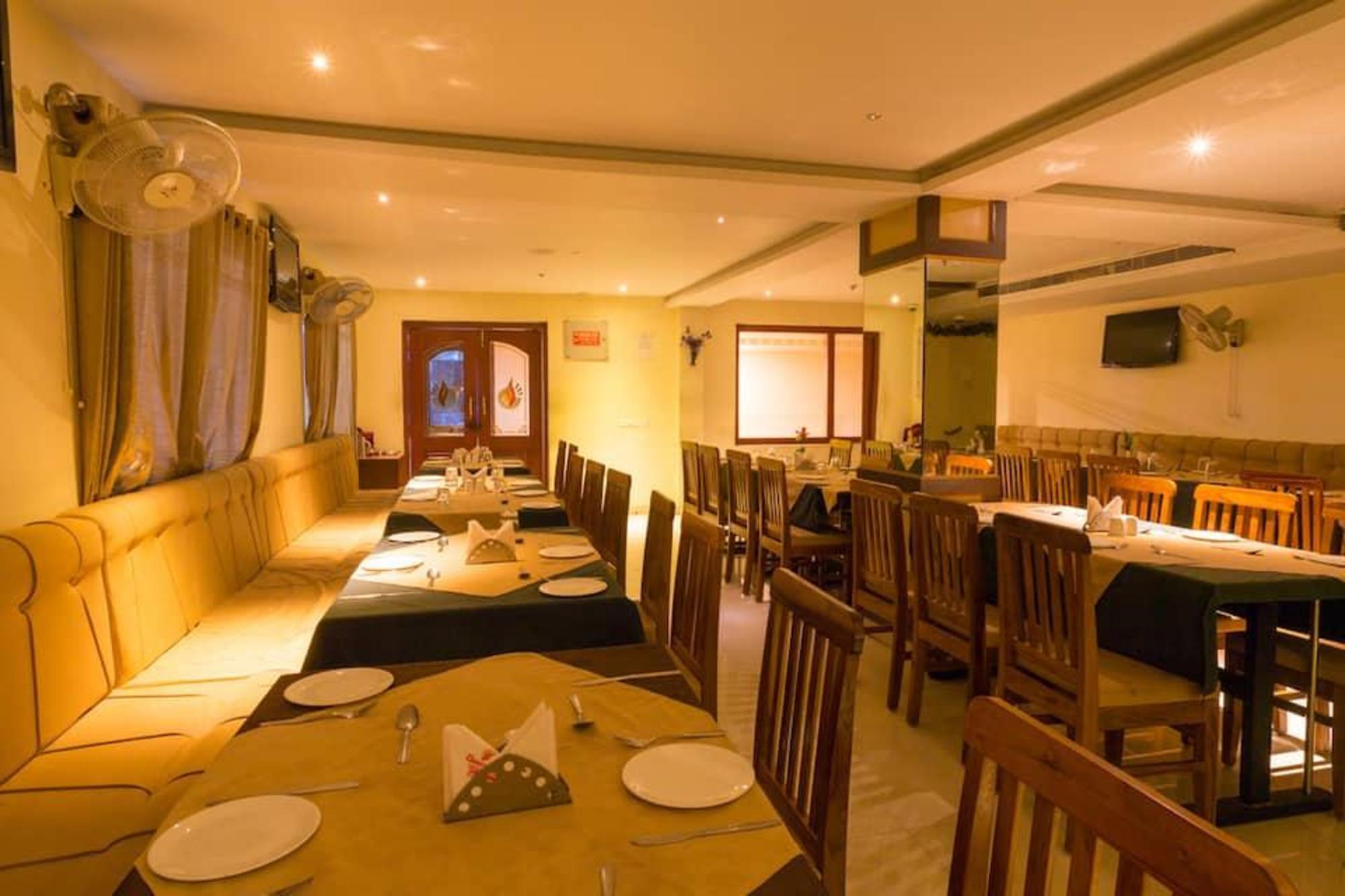 MG Hotel Udayee International 16/25