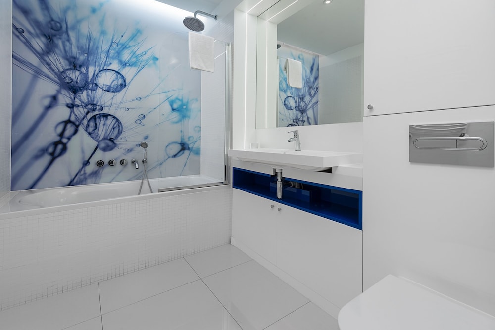 Apartinfo Waterlane Apartments 50/50