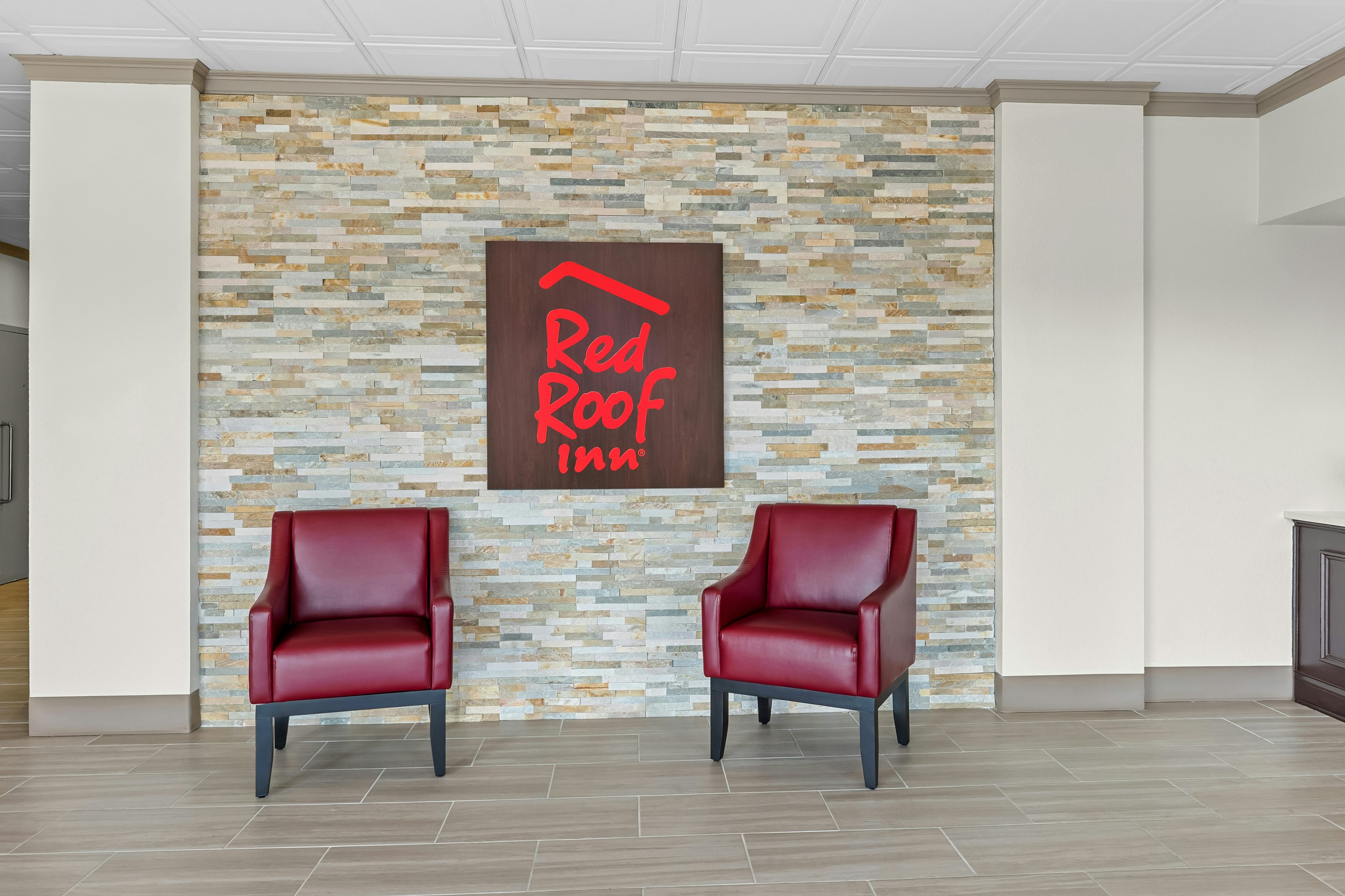 Red Roof Inn Cambridge, OH 18/25