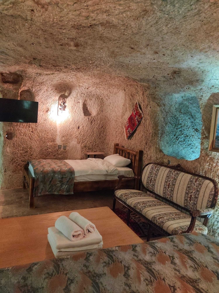 Lubberona Cave Cappadocia 29/50