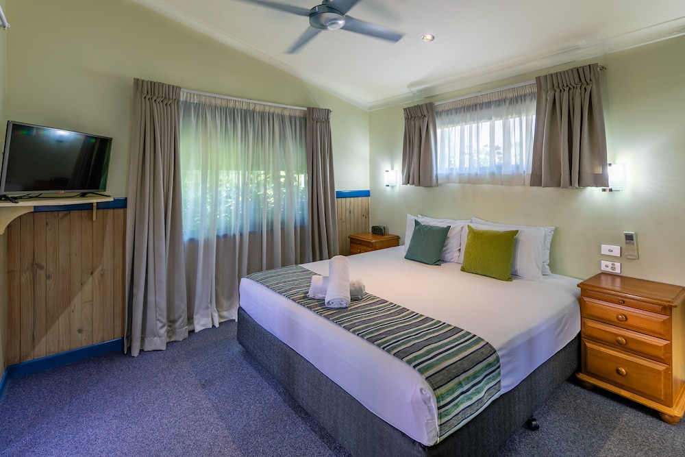 3 Bedrooms, Condo, Coconut