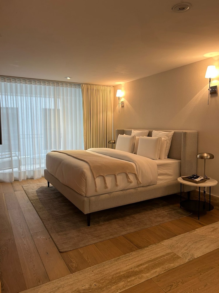 Residence L'heritage Tennyson By Bluebay 5/38